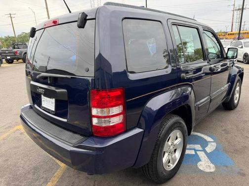 True Blue Pearl 2012 Jeep Liberty Sport