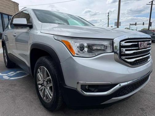 Quicksilver Metallic 2019 GMC Acadia SLE-2