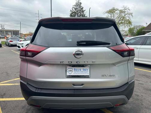 2021 Nissan Rogue SV