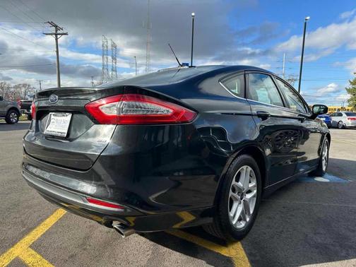 2014 Ford Fusion SE