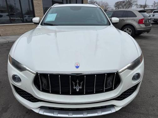 2017 Maserati Levante Base