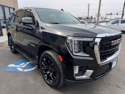 2022 GMC Yukon SLE