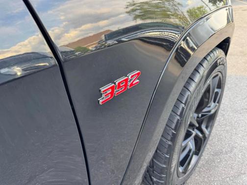 Diamond Black 2017 Jeep Grand Cherokee SRT