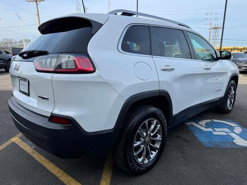 2019 Jeep Cherokee Latitude Plus