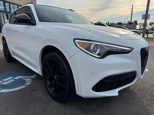 Alfa White 2020 Alfa Romeo Stelvio Ti Sport