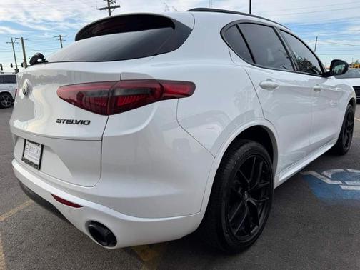 Alfa White 2020 Alfa Romeo Stelvio Ti Sport