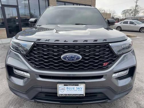 2022 Ford Explorer ST