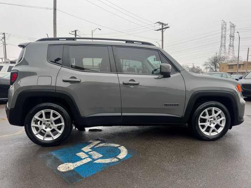 2021 Jeep Renegade Latitude