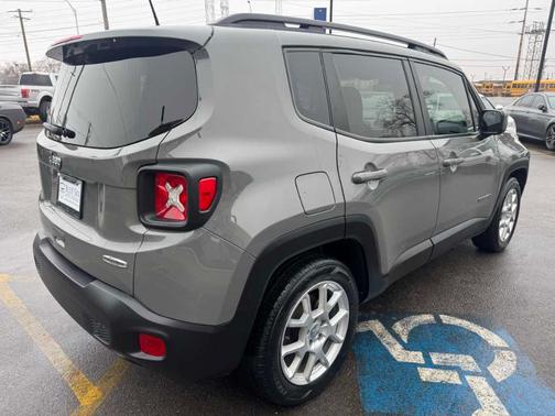 2021 Jeep Renegade Latitude