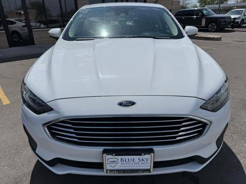 Oxford White 2019 Ford Fusion Hybrid SE