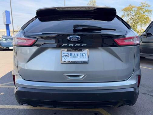 2021 Ford Edge SE