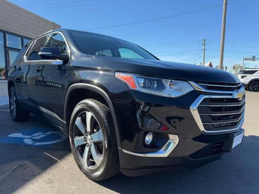 2018 Chevrolet Traverse LT Leather
