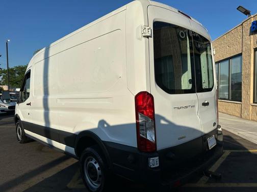 2015 Ford Transit-250 148 WB Medium Roof Cargo