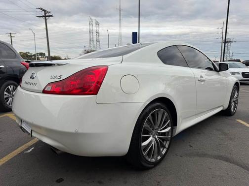 2013 INFINITI G37x Base