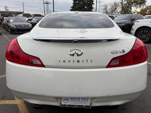 2013 INFINITI G37x Base