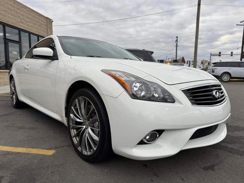 2013 INFINITI G37x Base