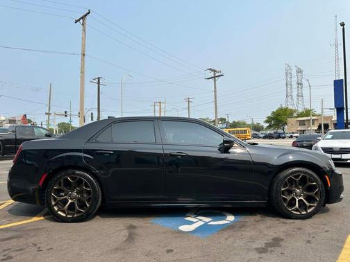 2017 Chrysler 300 S