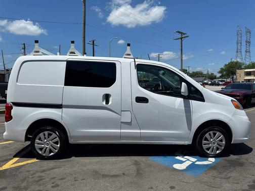 2021 Nissan NV200 SV