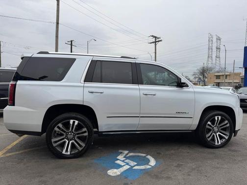 White Frost Tri-Coat 2019 GMC Yukon Denali