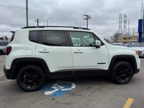 Alpine White Clearcoat 2020 Jeep Renegade Altitude