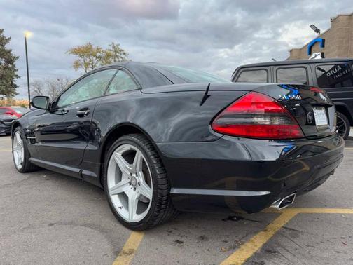 2011 Mercedes-Benz SL-Class SL 550