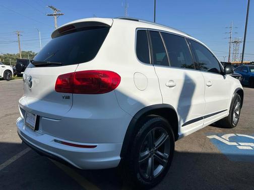 2017 Volkswagen Tiguan 2.0T Sport