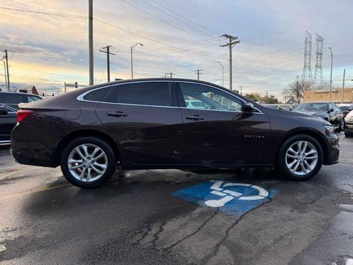 2016 Chevrolet Malibu 1LT