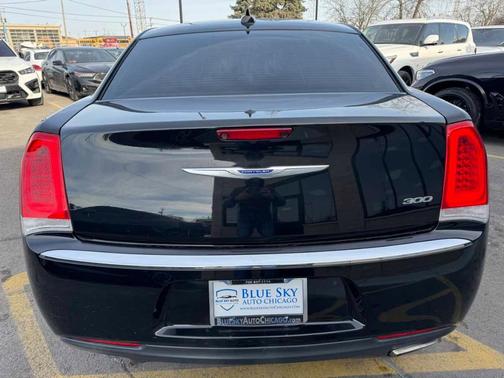 2019 Chrysler 300 Limited