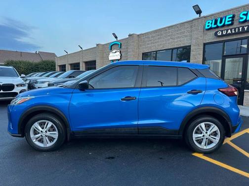 Electric Blue Metallic 2021 Nissan Kicks S