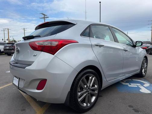2016 Hyundai Elantra GT Base