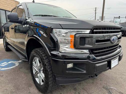 Agate Black 2019 Ford F-150 XLT