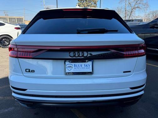 2021 Audi Q8 55 Prestige
