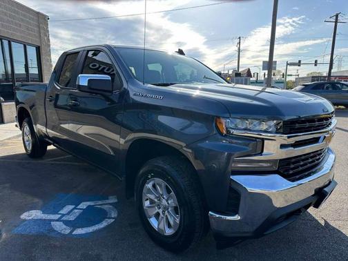 Shadow Gray Metallic 2020 Chevrolet Silverado 1500 LT
