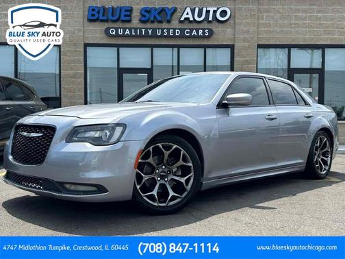 2018 Chrysler 300 S