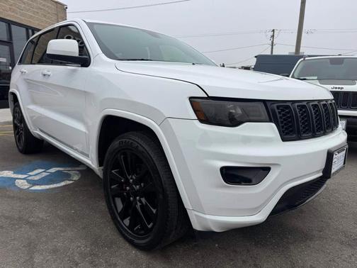 2018 Jeep Grand Cherokee Altitude