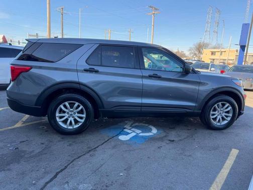 2021 Ford Explorer Base