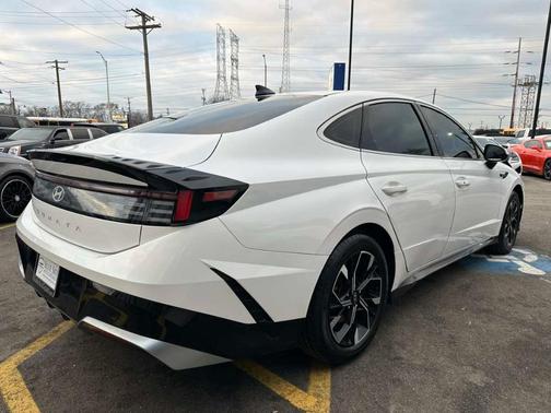 2024 Hyundai SONATA SEL