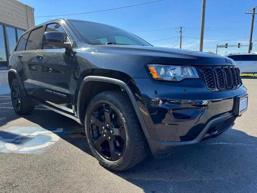 2019 Jeep Grand Cherokee Upland