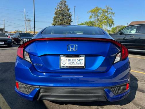 2016 Honda Civic LX-P