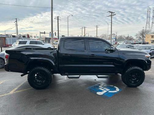 2021 Toyota Tacoma TRD Sport