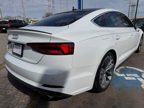 Glacier White Metallic 2018 Audi S5 3.0T Prestige