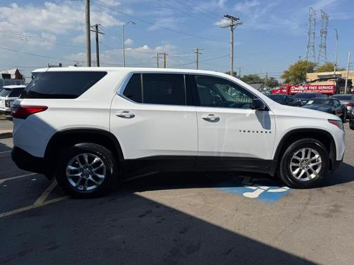 2018 Chevrolet Traverse LS
