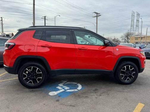 Spitfire Orange Clearcoat 2019 Jeep Compass Trailhawk
