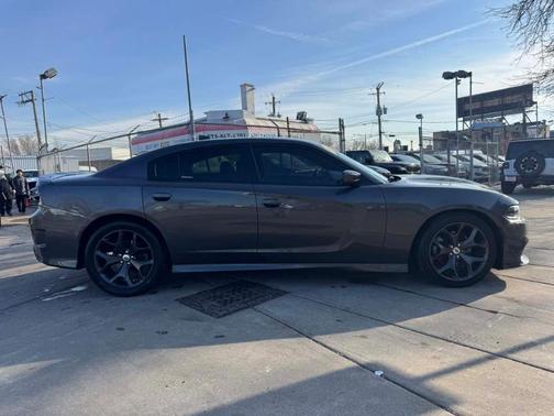 2018 Dodge Charger SXT Plus