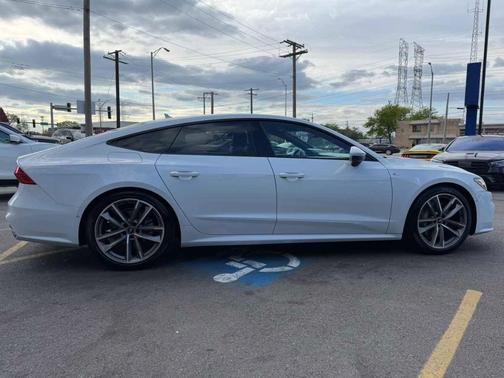 Glacier White Metallic 2021 Audi A7 55 Premium