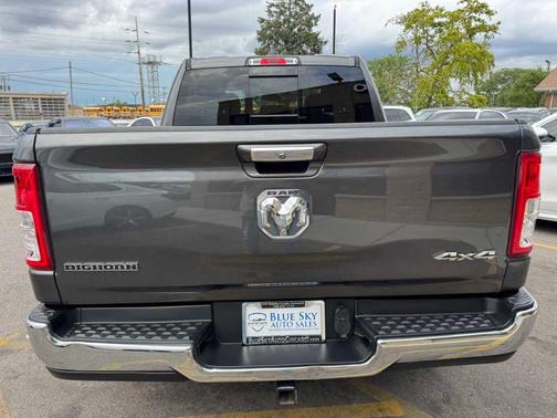 Granite Crystal Clearcoat Metallic 2019 RAM 1500 Big Horn
