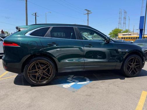 British Racing Green 2018 Jaguar F-PACE 35t Prestige