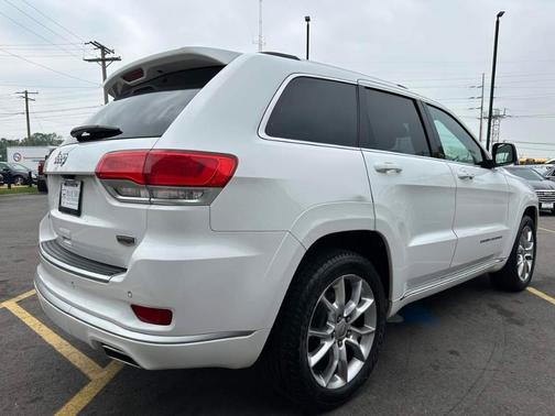 2016 Jeep Grand Cherokee Summit