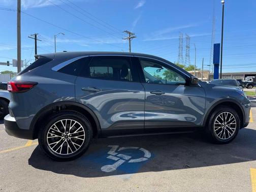 Vapor Blue Metallic 2023 Ford Escape Active