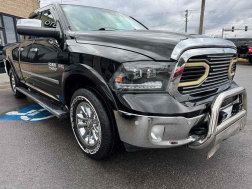 2015 RAM 1500 Laramie